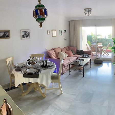 The Famous Home Marbella Exterior photo